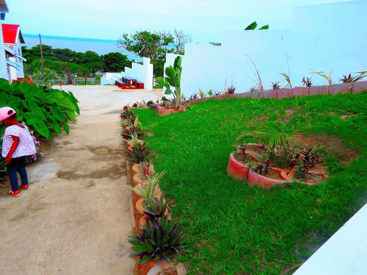 The Whitehouse Ξενοδοχείο Port Shepstone Εξωτερικό φωτογραφία